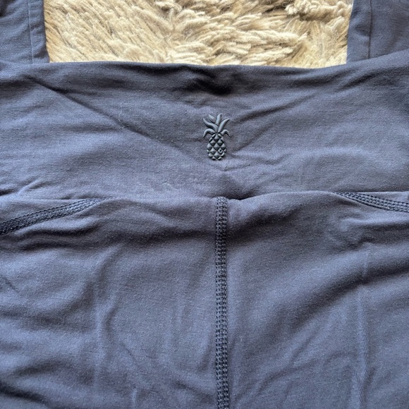 Cariloha Bamboo Pieced Legging size Medium - Picture 8 of 8